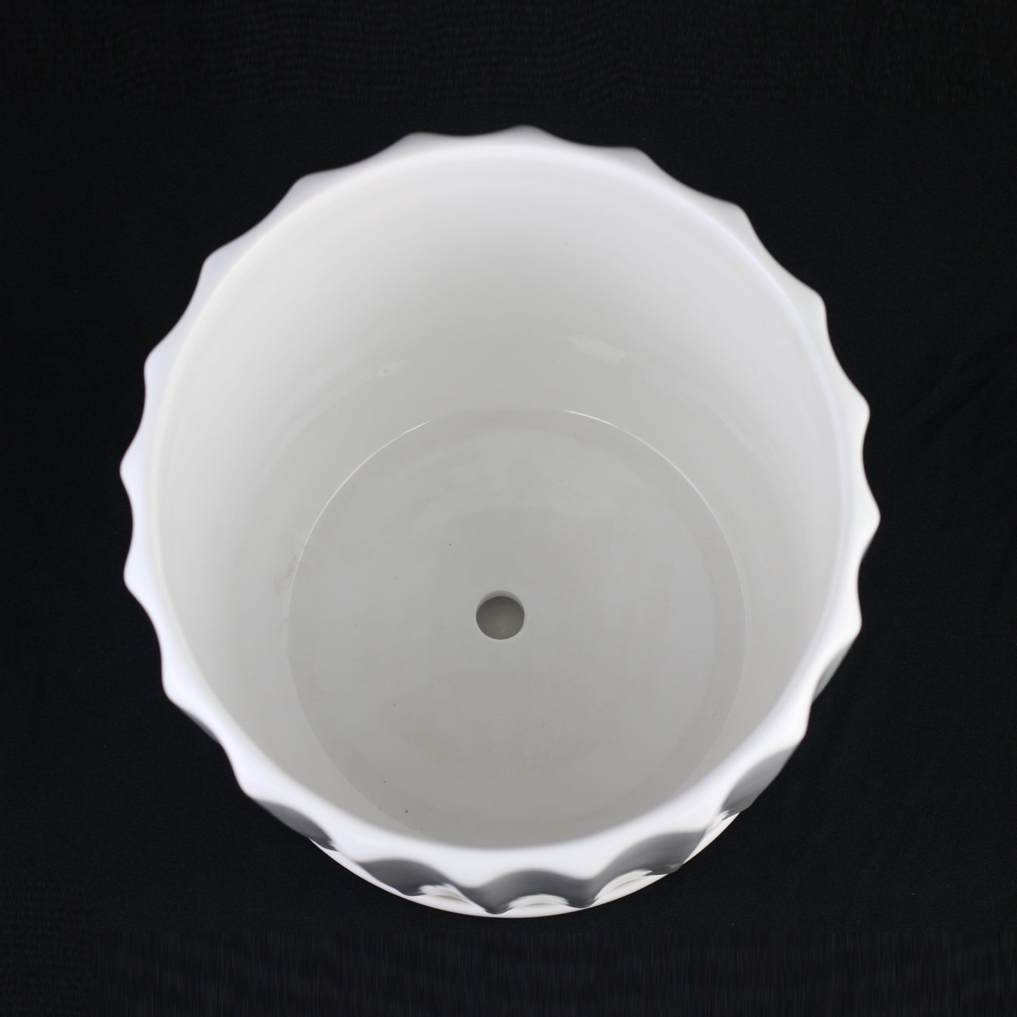 White Ceramic Planter Pot Set Fluted Design with Saucers