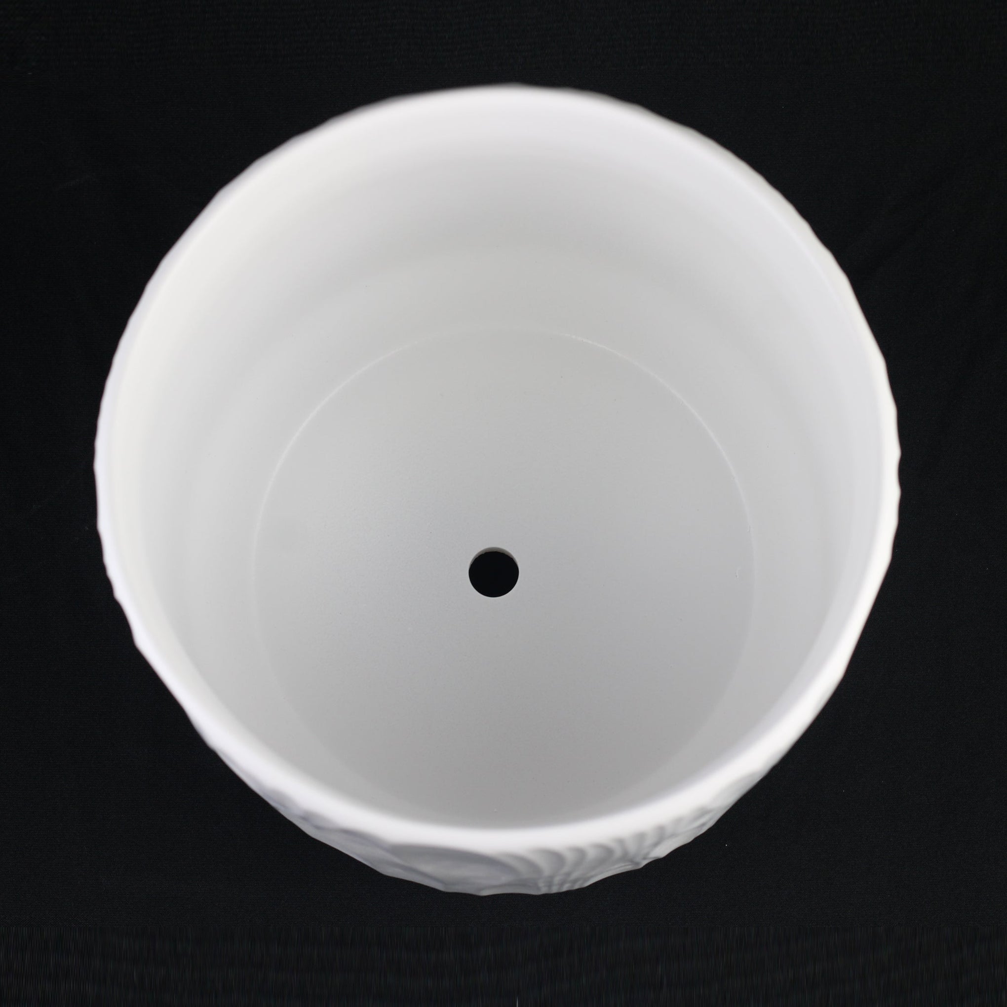 3-Piece White Stoneware Planter Pot Set with Embossed Texture