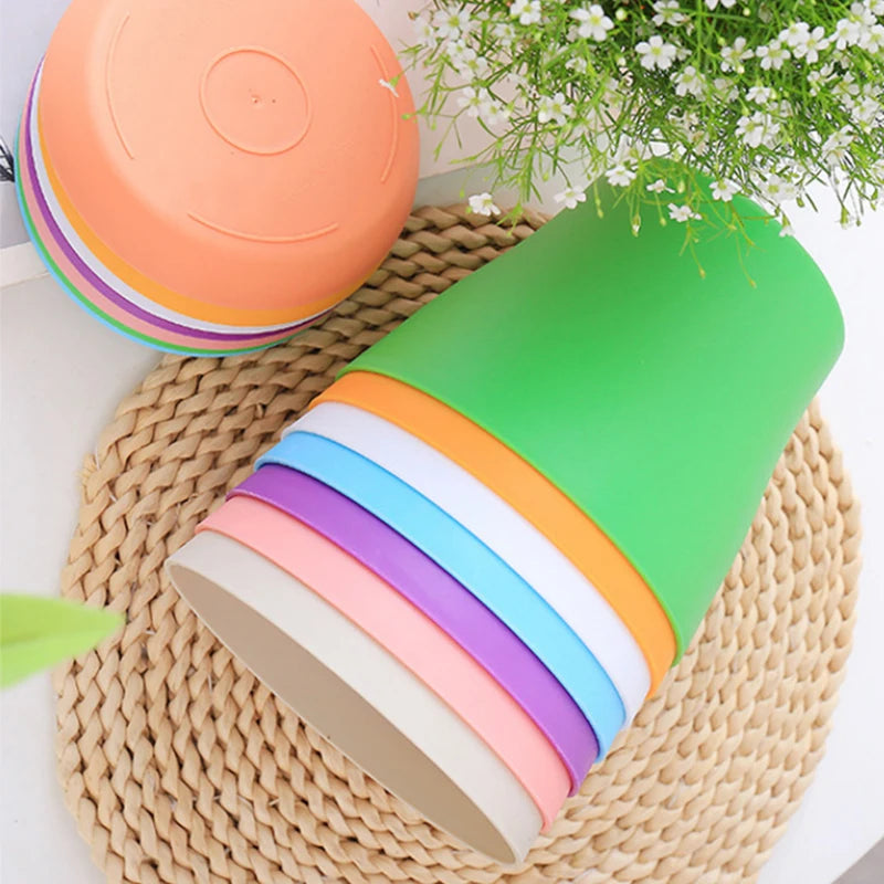 Plastic Flower Pots with Trays