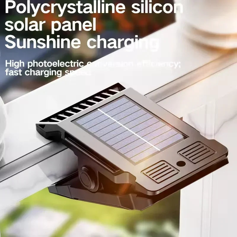 Solar Powered Courtyard Lamp